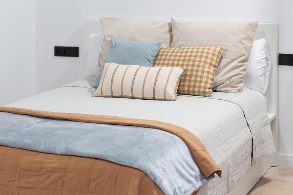 Vlc Host - Manya Apartman Valencia Kültér fotó